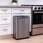 Basurero Mirage Sensor Resistente a Huellas 68 L