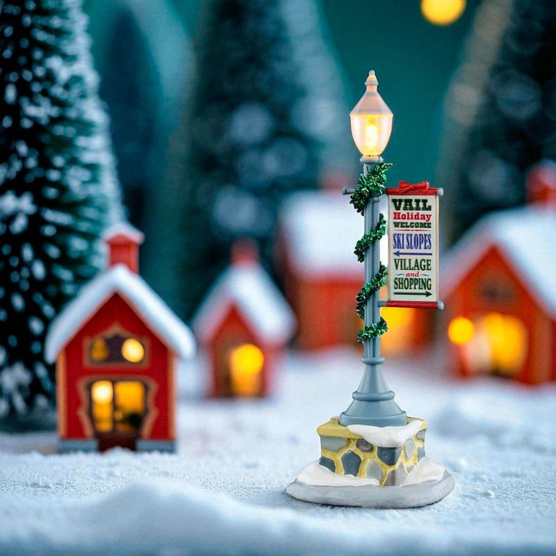 Figura Farol Navideño de “Vail” para Villa Navideña