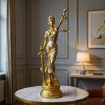 Dama de la Justicia 15 X 12.50 X 45 Cm