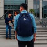 Mochila para Laptop Mediana Color Azul Marino