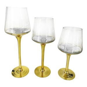 Set de 3 Candeleros Tipo Copa con Base Dorada