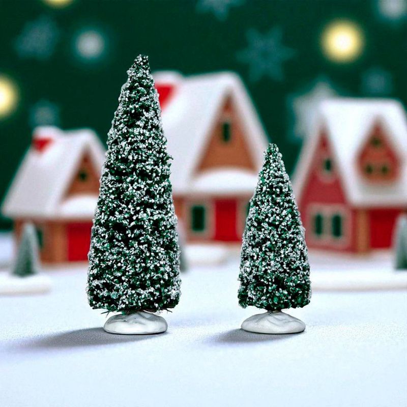 Set de 2 Árboles Coníferas Nevados para Villa Navideña