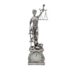 Reloj Dama de la Justicia Acabado Plateado