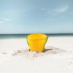 Cubeta Molde para Castillo de Arena Amarilla