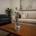 Estatua Decorativa Dama de la Justicia 38 Cm