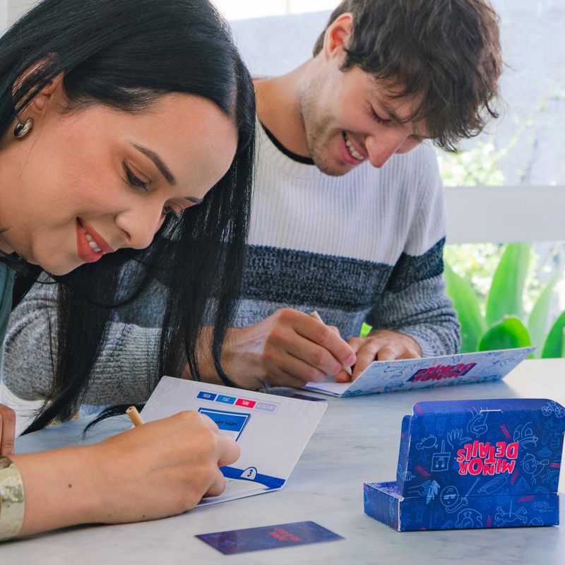 Juego de Mesa Minor Details