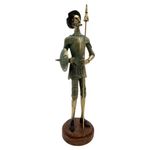 Figura Vintage de Don Quijote con Lanza y Escudo