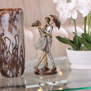 Figura Decorativa de Pareja Bailando