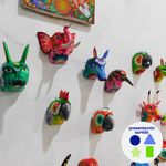 Mascarita Artesanal de Madera para Pared Diseños Surtidos