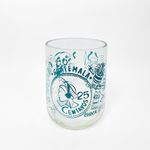 Vaso de Vidrio con Diseño de Moneda de 25 Centavos de Guatemala