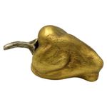 Figura Decorativa de Chile Pimiento en Tonos Oro y Plata Diseños Surtidos