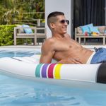 Flotador Inflable Tipo Cama con Diseño Disco Retro