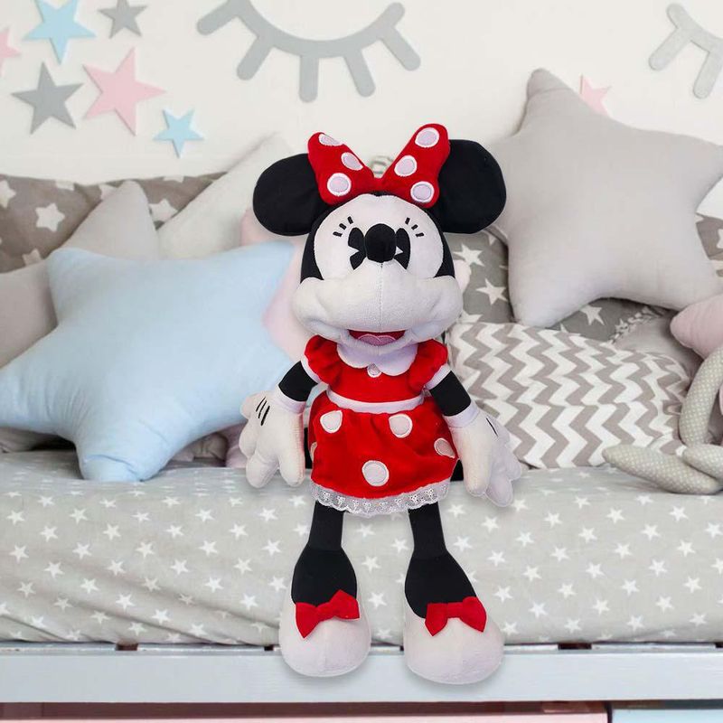 Peluche Minnie 25 cm Brilla en la oscuridad Mickey and Friends Cemaco