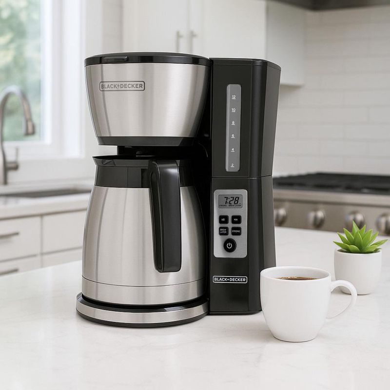 Cafetera Programable con Jarra Termica