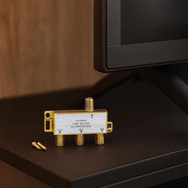 Splitter Coaxial Satelital Divisor de Señal 3 Vías 5-2150 MHz con Tornillos