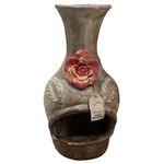 Chimenea de Barro Artesanal con Flor Decorativa