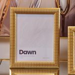 Portarretrato Dorado con Textura 31 x 26 cm