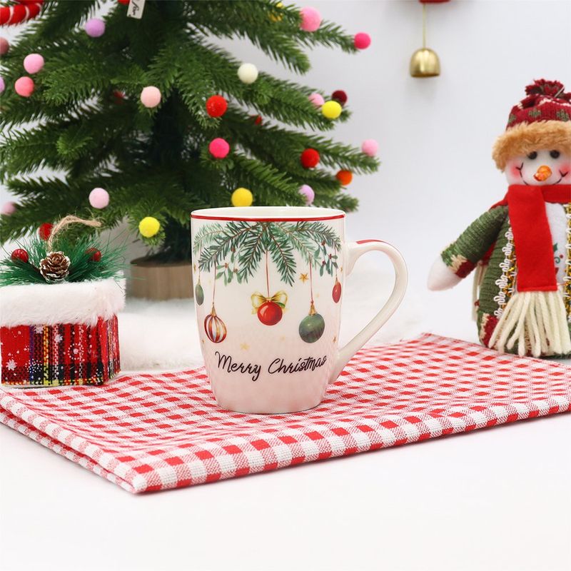 Set de 4 Tazas Navideñas