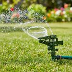 Aspersor Plástico Verde de Pulsación