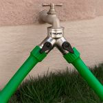 Conector en Y de Metal de 3/4 Plg