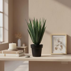 Planta Aloe Artificial con Maceta Negra Decorativa