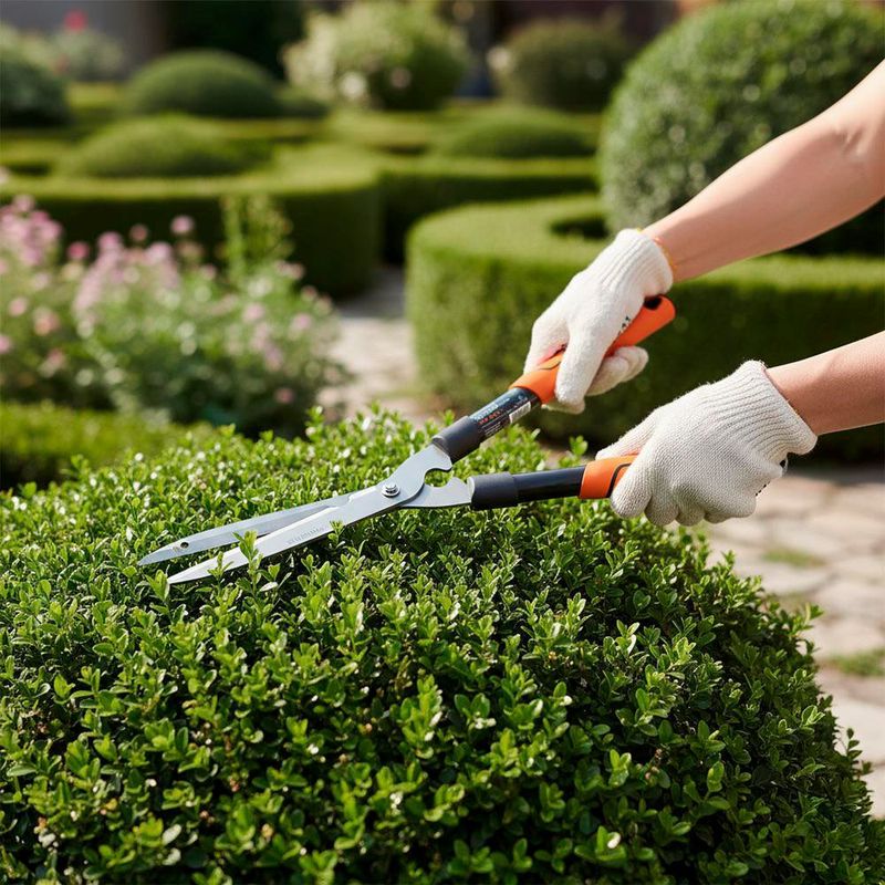 Tijera para Arbustos Dentada de 17 Plg