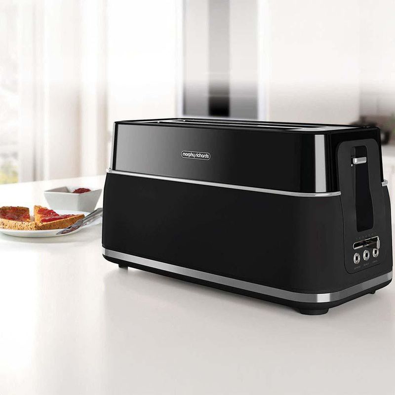 Tostador de Pan con Ranura Larga para 4 Rebanadas Color Negro