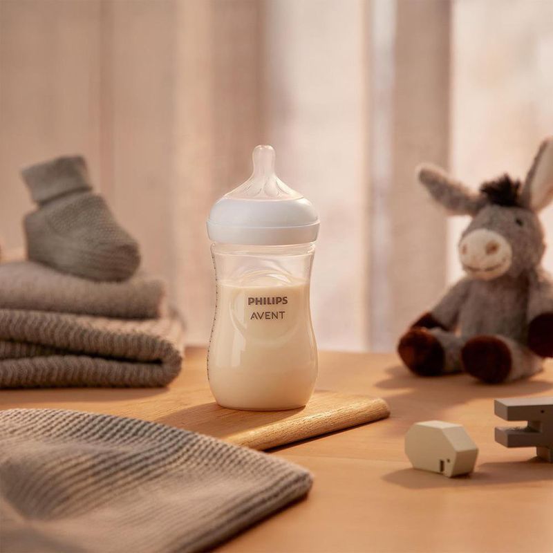 Set de 2 Biberones Natural Response Elefantes 9 Oz