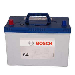 Batería BCI 27 Ácido 640 CCA Bosch S4