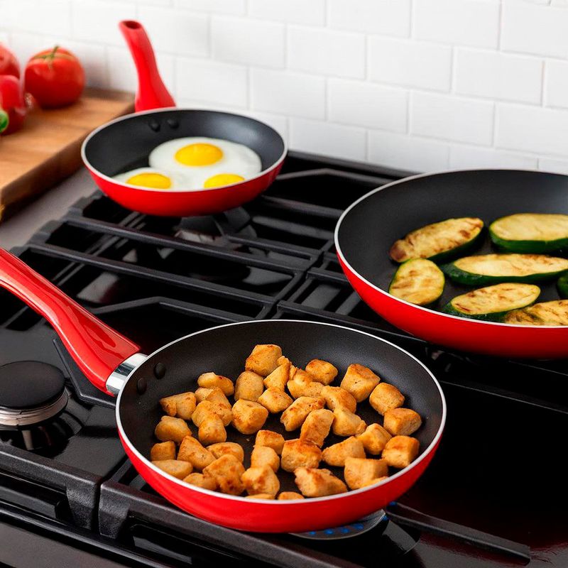 Set de 3 Sartenes Antiadherentes con Mango Ergonómico