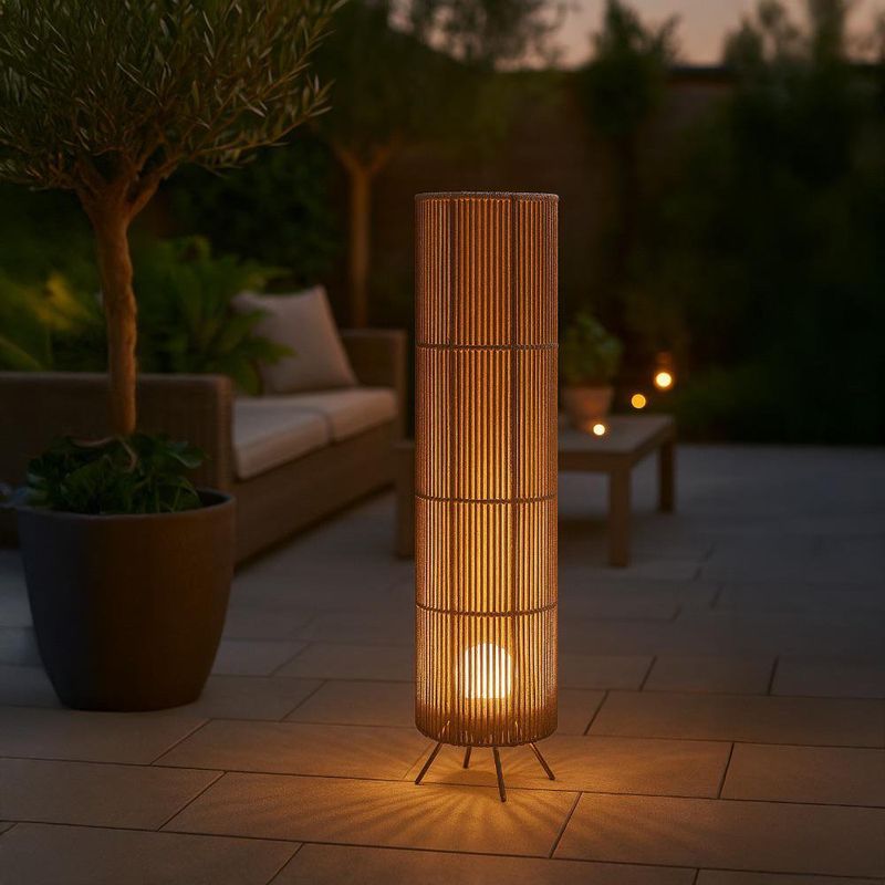 Lámpara Solar de Exterior 9 W con Control Remoto