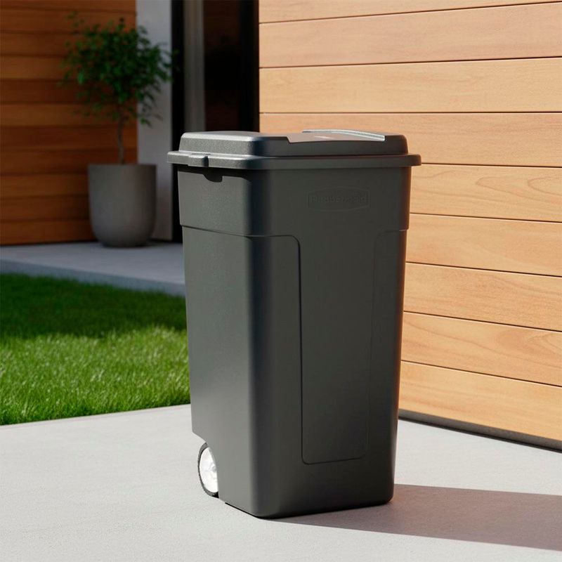 Basurero Plástico Verde con Rodos 50 Gal