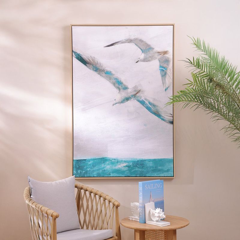 Cuadro Decorativo de Gaviotas sobre el Mar con Marco
