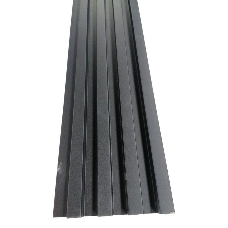 Muro 3D de WPC Corteza Negro Acabado Mate de 16 x 290cm