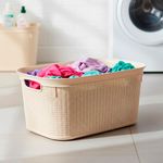 Canasta para Ropa Plástica Ratán Beige