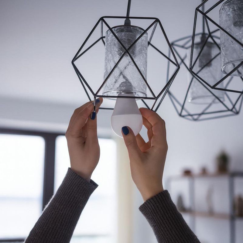 Bombilla Led A19 12 W Luz de Día