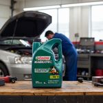 Aceite de Motor 10W30 Semi Sintético Magnatec 5 Qt