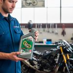 Aceite para Motocicleta 4T Actevo 10W-40 de 1/4 Gal