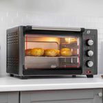 Horno Tostador Convencional Oster 30 L con 4 funciones Color Negro
