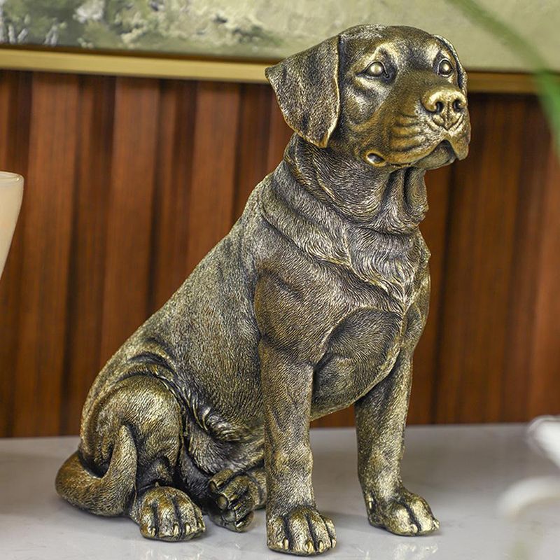 Figura Decorativa de Perro Labrador Sentado