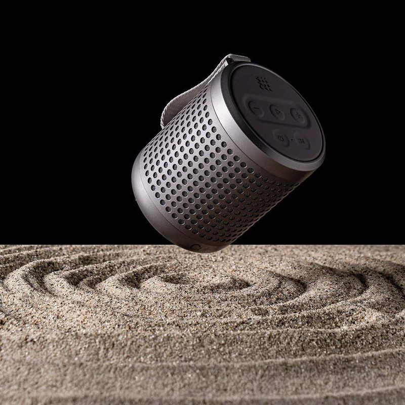 Bocina Portátil Cubitt Power Go Gen 2 con Sonido 360° Color Gris Oscuro