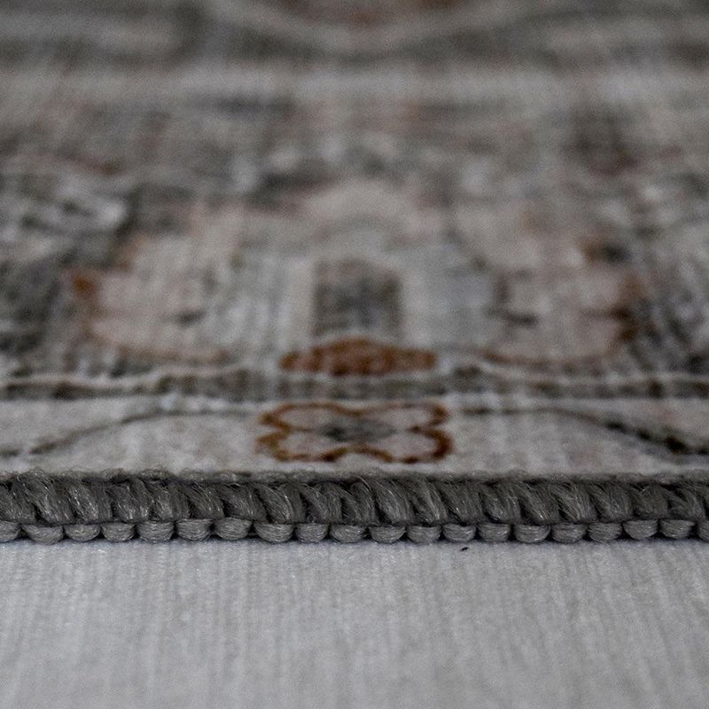 Alfombra Estilo Persa Café 133 x 190 Cm