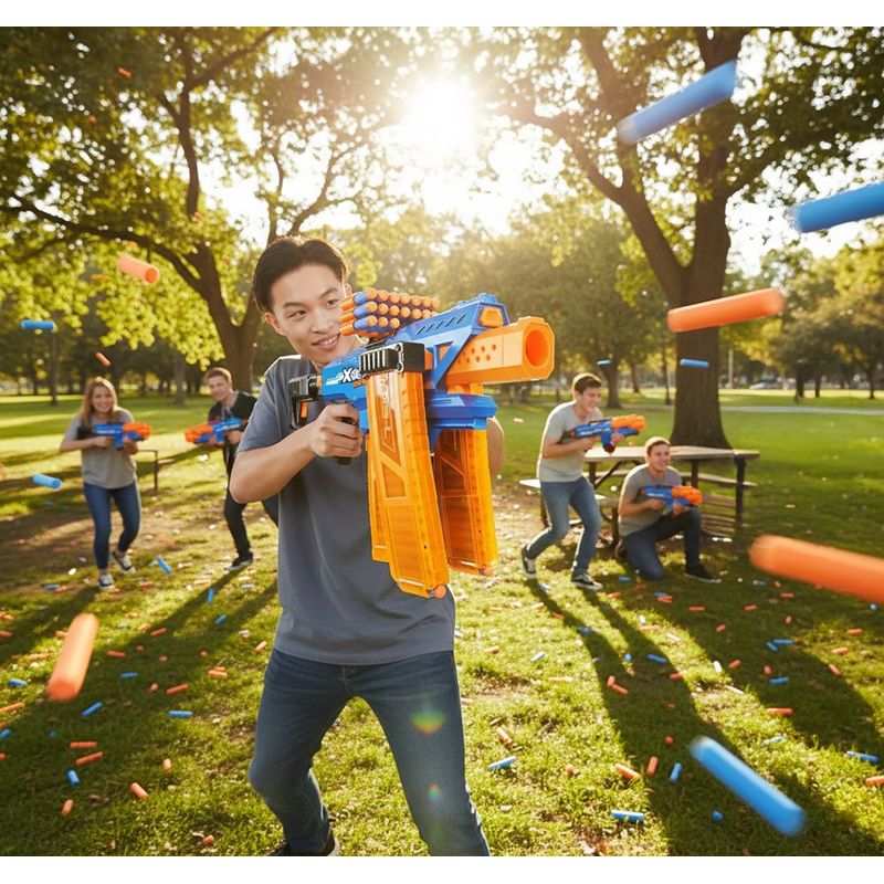 Lanzador X-Shot Insanity Motorized Clip Mania con 72 Dardos