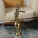 Figura Decorativa Dama de la Justicia