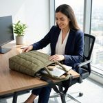 Bolso Isa Shopper con Compartimento para Laptop Color Verde