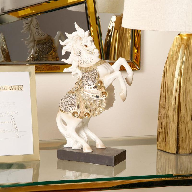 Figura Decorativa Caballo Blanco
