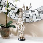 Dama de la Justicia Plateada