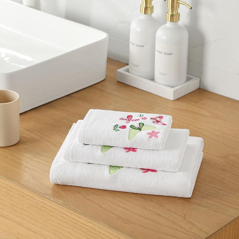 Set 3 Toallas Blancas Mariposas