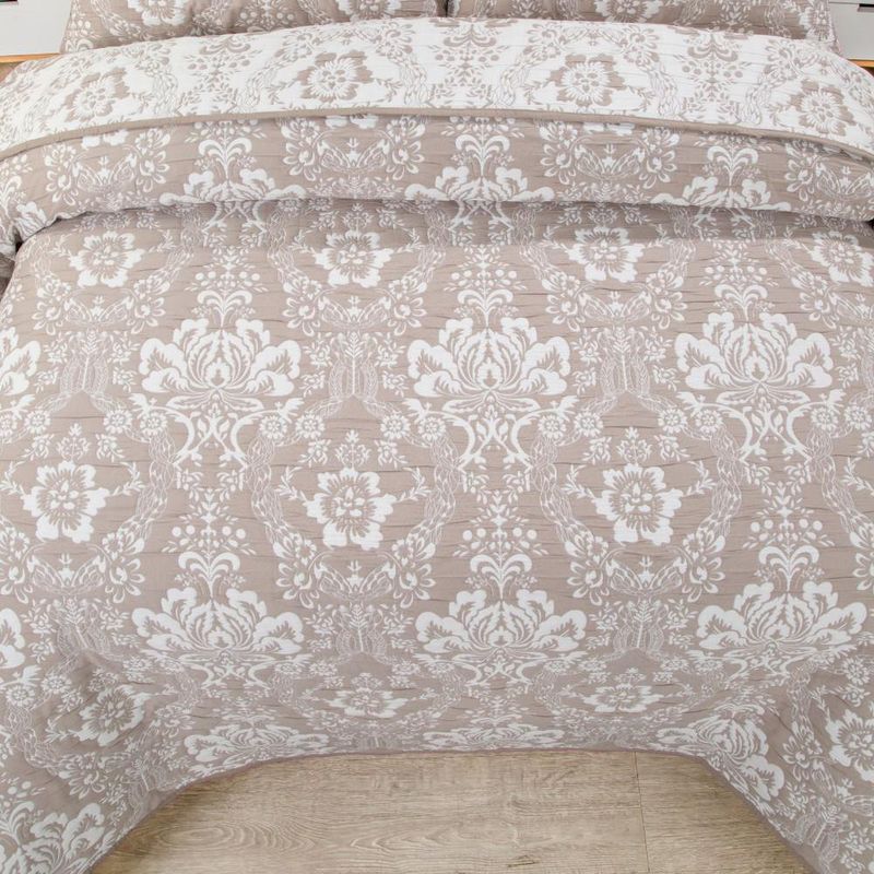 Set de Cubrecama King con Diseño de Flores Color Beige