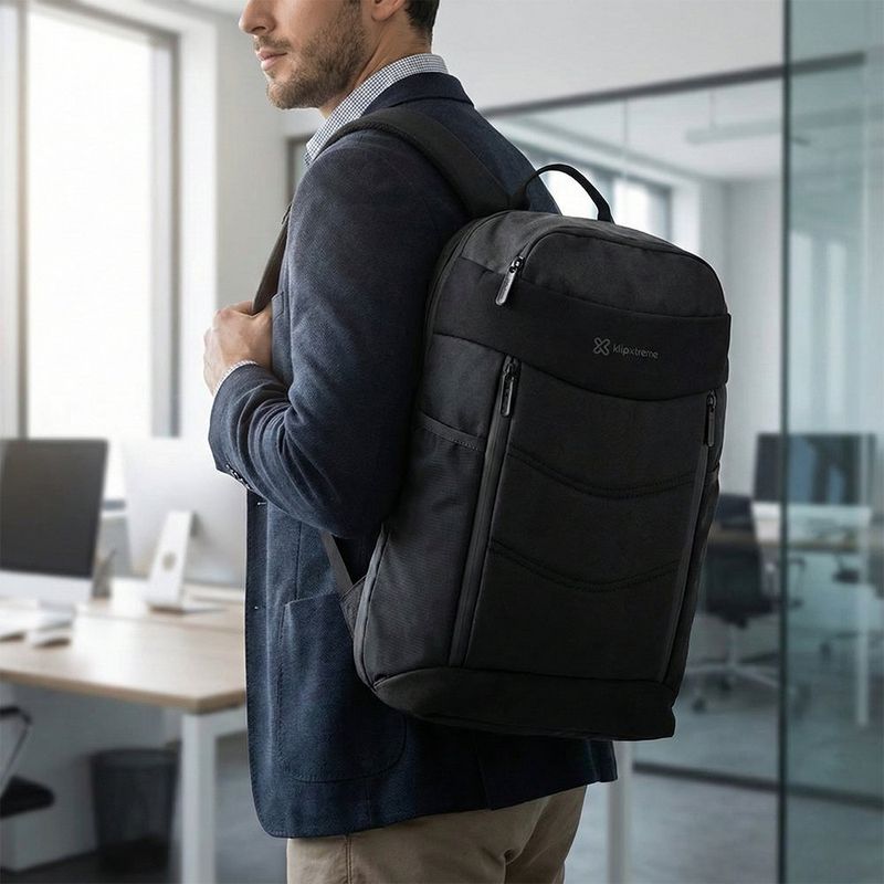 Mochila para Laptop Pioneer Color Negro de 16 Plg